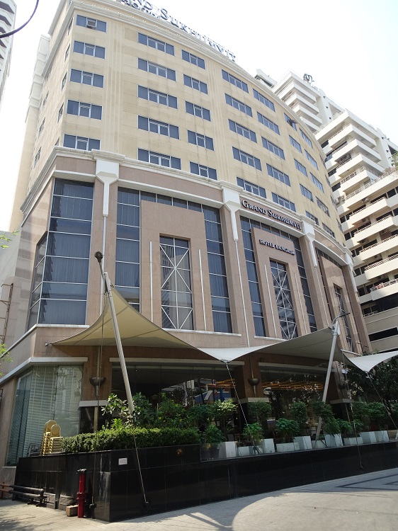 バンコクbtsナナ駅周辺の四つ星ホテル グランドスクンビットホテルバンコク Grand Sukhumvit Hotel Bangkok タイにハマったゴルフ好き40代独身サラリーマンのブログ バンコクbtsナナ駅周辺の四つ星ホテル グランドスクンビットホテルバンコク Grand Sukhumvit Hotel Bangkok タイにハマったゴルフ好き40代独身サラリーマンのブログ